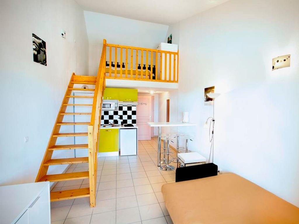 Le Domaine De Manon Aparthotel Toulon Bagian luar foto